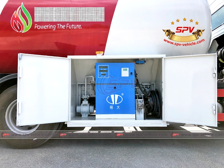 20,000 Litres LPG Dispensing Truck SINOTRUK - Dispenser